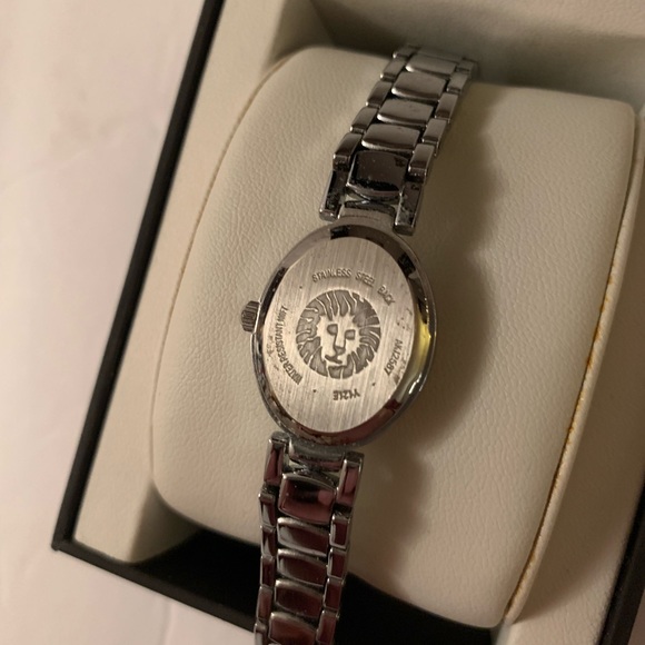 Anne Klein New Old Stock 90’s Ladies Wristwatch Vintage Watch needs battery. main image 5